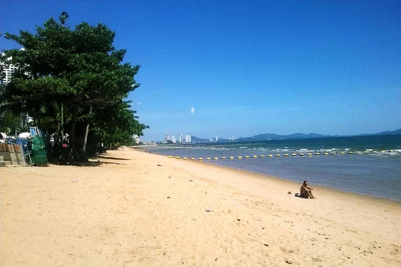 Oyo 963 Sunshine Guesthouse Pattaya Buitenkant foto